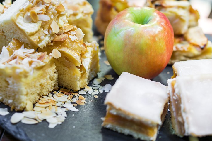 Almond Apple Cake
